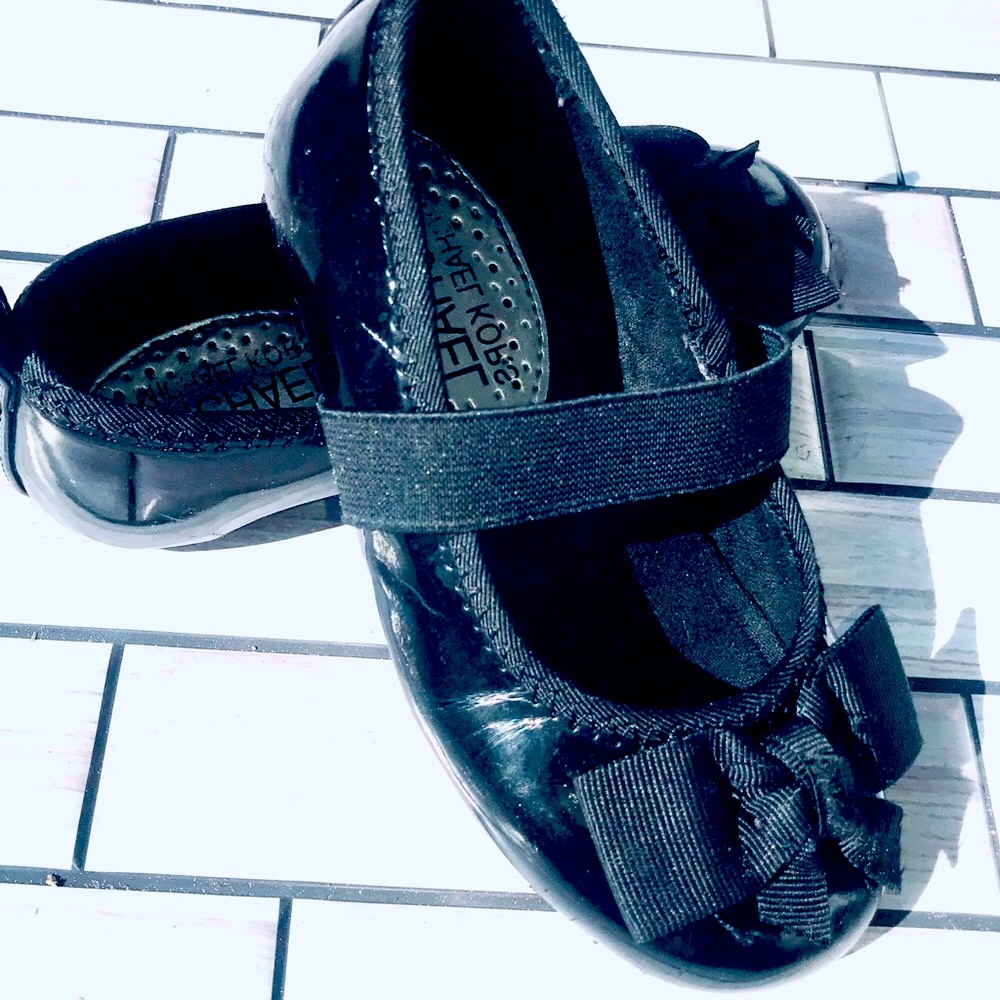Michael Kors toddler maryjanes - Picture 1 of 13